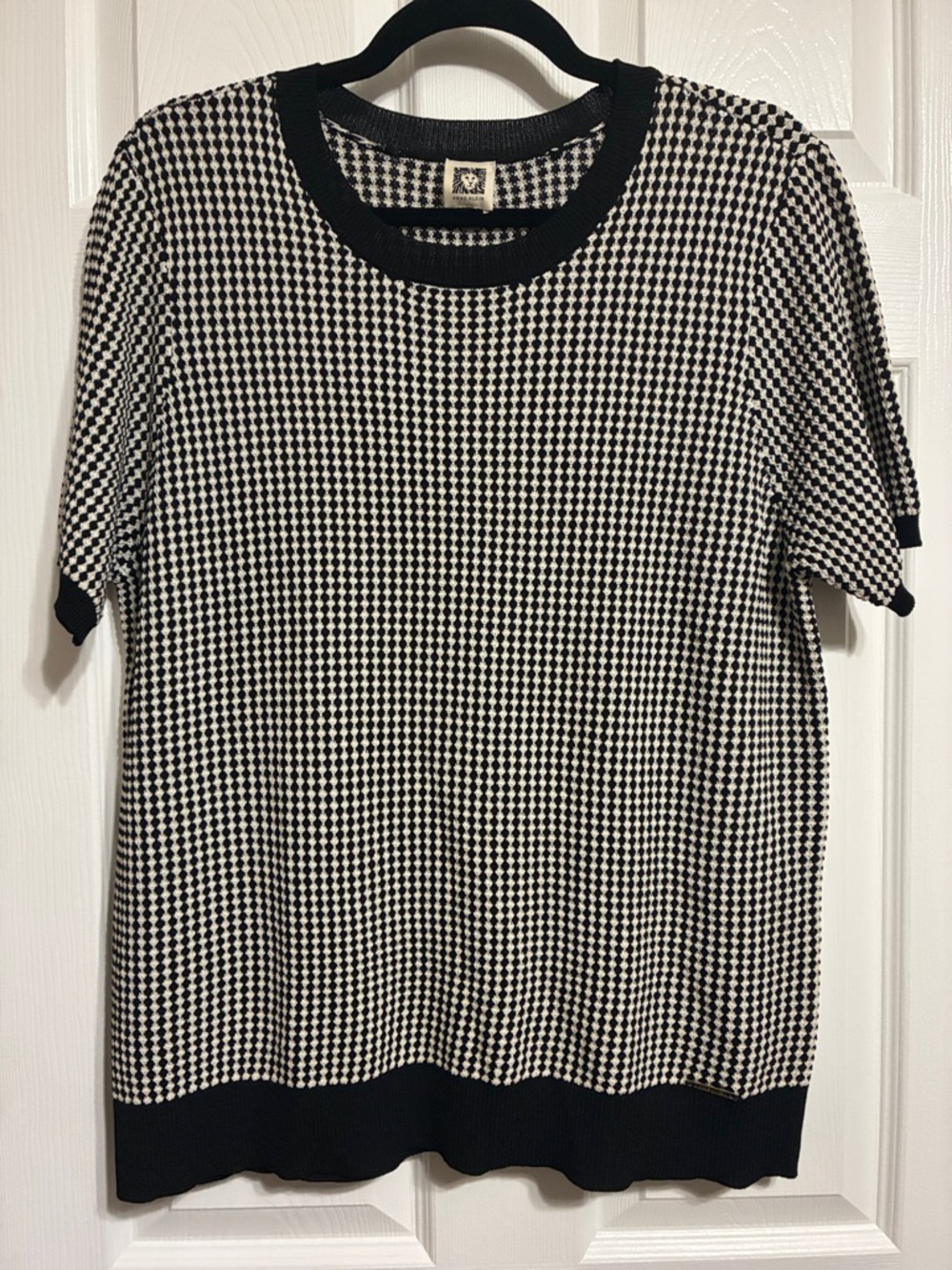 Anne Klein short sleeve black and white sweater
